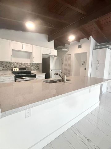 1776 NE 178 STREET, Miami, FL 33162