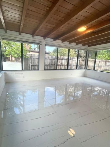 1776 NE 178 STREET, Miami, FL 33162