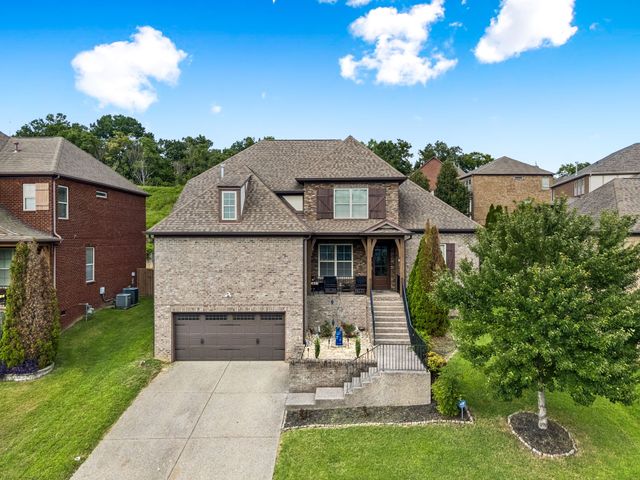4136 Stone Hall Blvd, Hermitage, TN 37076