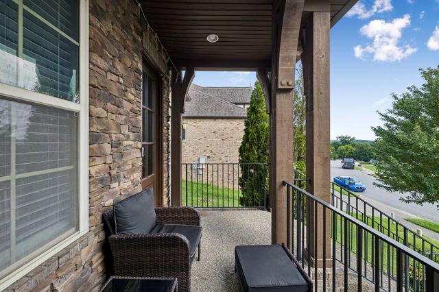 4136 Stone Hall Blvd, Hermitage, TN 37076
