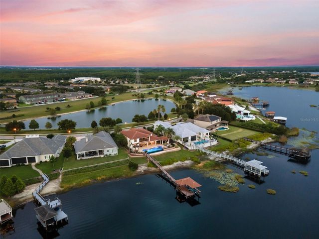 15592 AVENUE OF THE ARBORS, Winter Garden, FL 34787