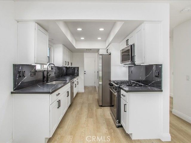 5734 N E Street, San Bernardino, CA 92407