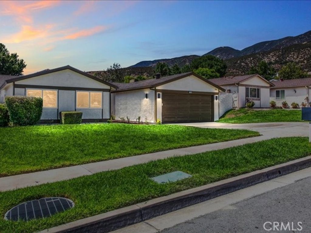 5734 N E Street, San Bernardino, CA 92407