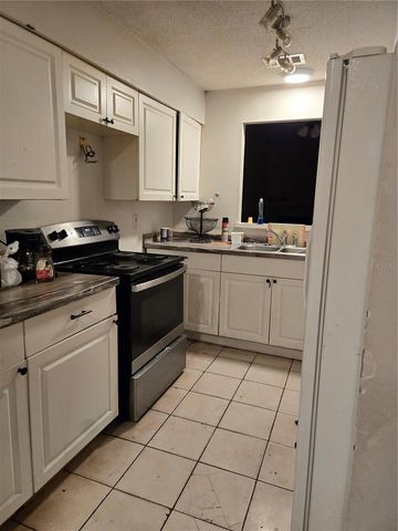 572 MAINELINE BOULEVARD, Apopka, FL 32712