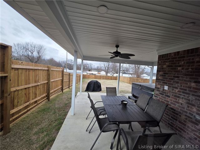 8310 Laurel Springs Drive, Charlestown, IN 47111