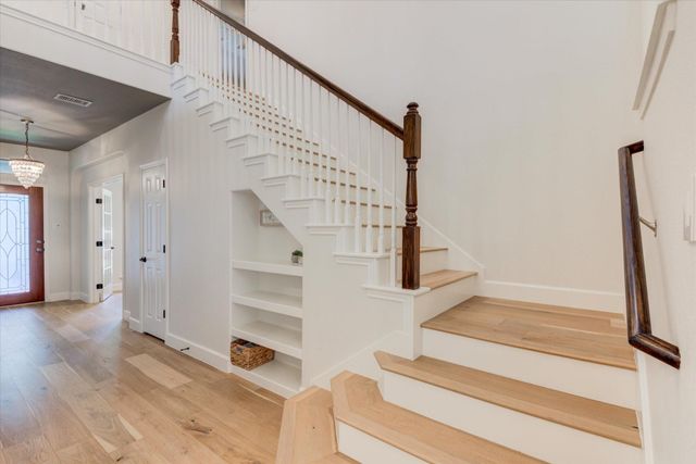 11129 Cap Stone DR, Austin, TX 78739