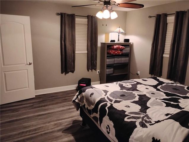 133 S Linn Valley Drive, Linn Valley, KS 66040