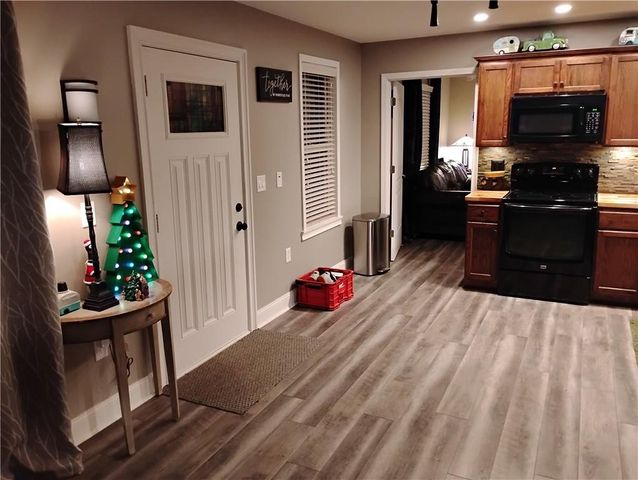 133 S Linn Valley Drive, Linn Valley, KS 66040