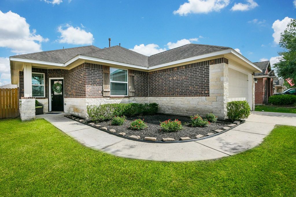 21418 Forest Colony Drive, Porter, TX 77365