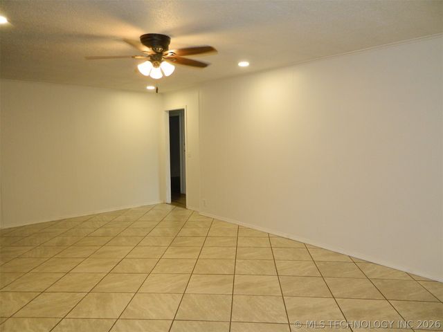 1416 Lariat Drive, Bartlesville, OK 74006