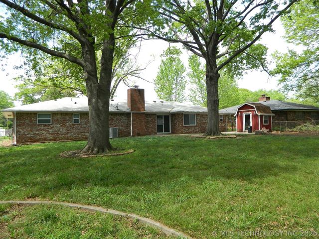 1416 Lariat Drive, Bartlesville, OK 74006