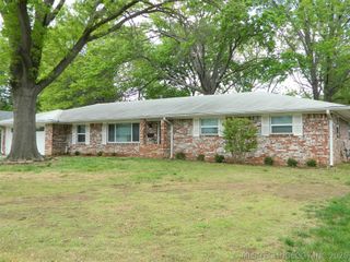 1416 Lariat Drive, Bartlesville, OK 74006