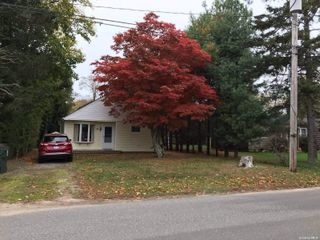 35 Bay Avenue, Southampton, NY 11968