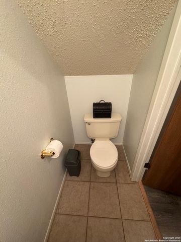 305 S Archer St Apt B2, Beeville, TX 78102