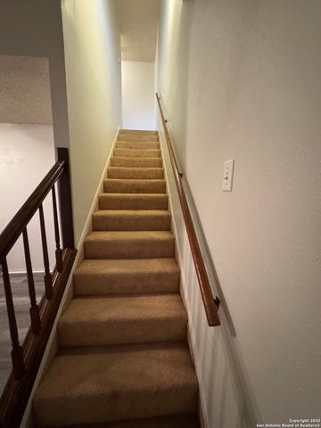 305 S Archer St Apt B2, Beeville, TX 78102