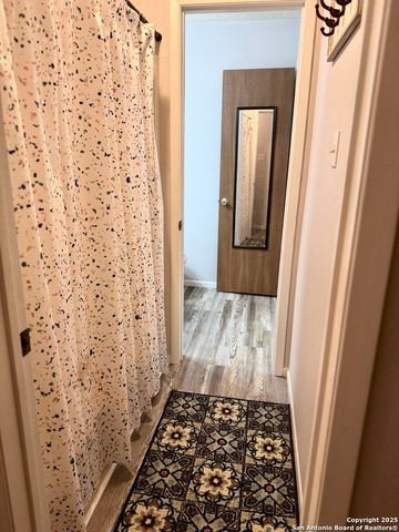 305 S Archer St Apt B2, Beeville, TX 78102