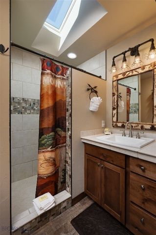 5469 US Highway 287, Ennis, MT 59740