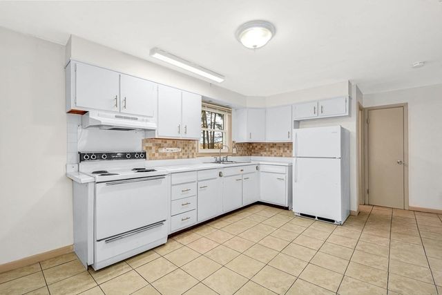 26 Sw Cutoff 26D, Northborough, MA 01532