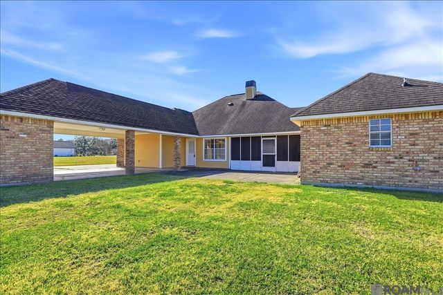 2110 S Ormond Ave, Gonzales, LA 70737