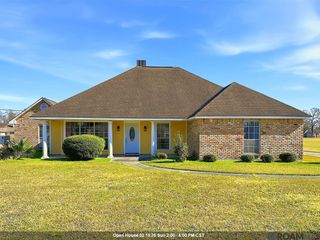 2110 S Ormond Ave, Gonzales, LA 70737