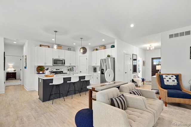 12854 Poppy Lane, Linden, MI 48451