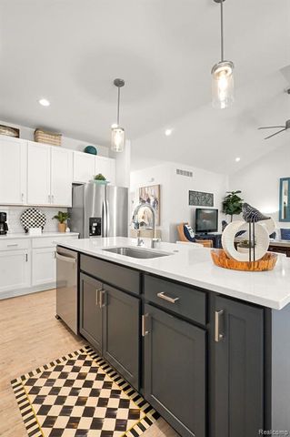 12854 Poppy Lane, Linden, MI 48451