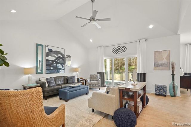 12854 Poppy Lane, Linden, MI 48451