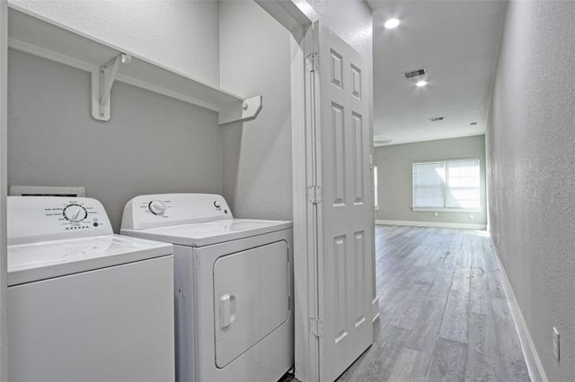 9306 Bean Street A, Houston, TX 77028