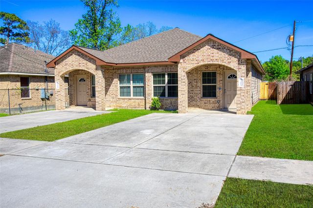 9306 Bean Street A, Houston, TX 77028