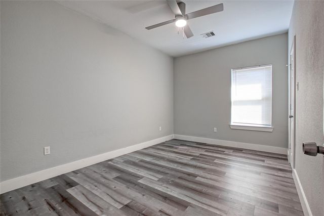 9306 Bean Street A, Houston, TX 77028