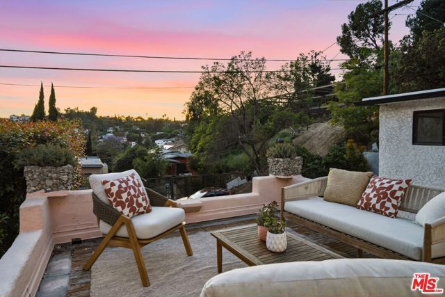 2354 Landa Street, Los Angeles, CA 90039