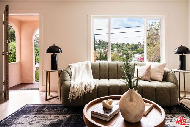 2354 Landa Street, Los Angeles, CA 90039