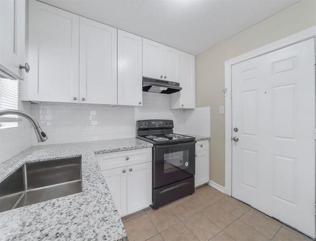 1601 Alabama Street, Baytown, TX 77520