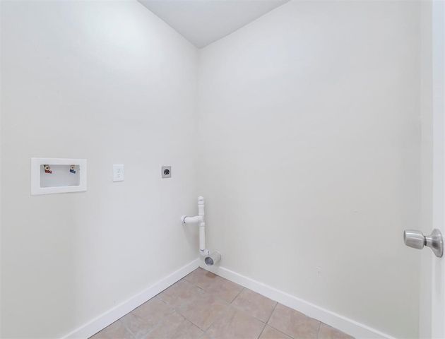 1601 Alabama Street, Baytown, TX 77520