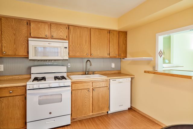 3107 La Salle Avenue, Rockford, IL 61114