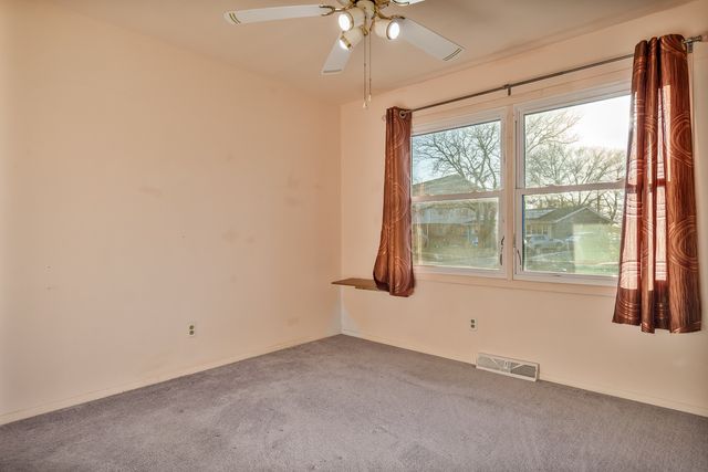 3107 La Salle Avenue, Rockford, IL 61114