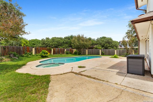 2663 Pebble Bow, San Antonio, TX 78232