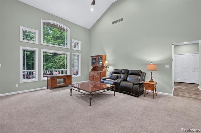 7480 Majestic Woods Drive, Linden, MI 48451