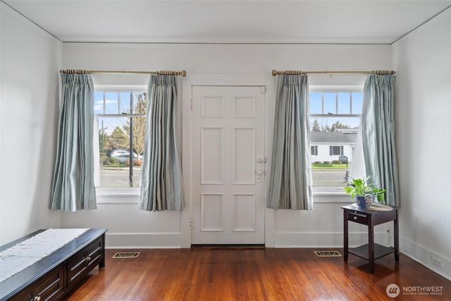 317 Harrison Avenue, Centralia, WA 98531