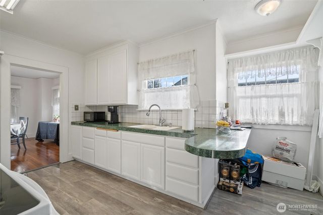 317 Harrison Avenue, Centralia, WA 98531