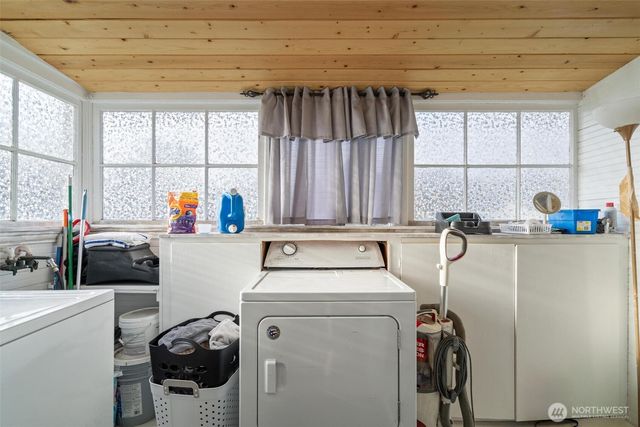 317 Harrison Avenue, Centralia, WA 98531