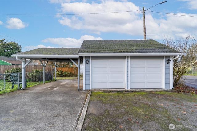 317 Harrison Avenue, Centralia, WA 98531