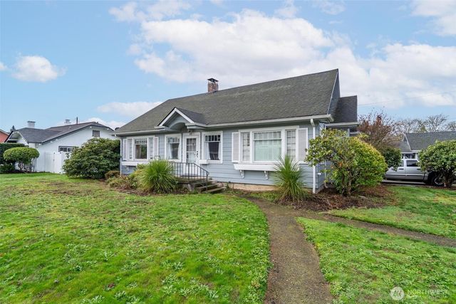 317 Harrison Avenue, Centralia, WA 98531