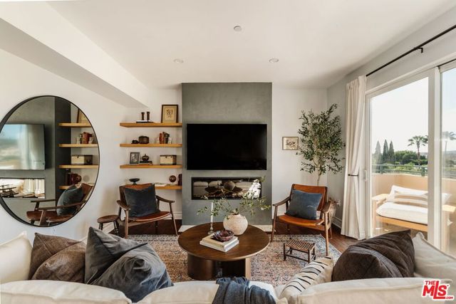 8866 Alcott Street 4, Los Angeles, CA 90035