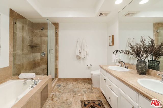 8866 Alcott Street 4, Los Angeles, CA 90035