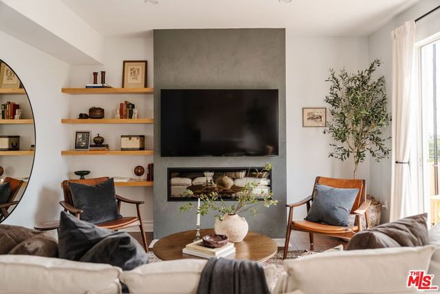 8866 Alcott Street 4, Los Angeles, CA 90035