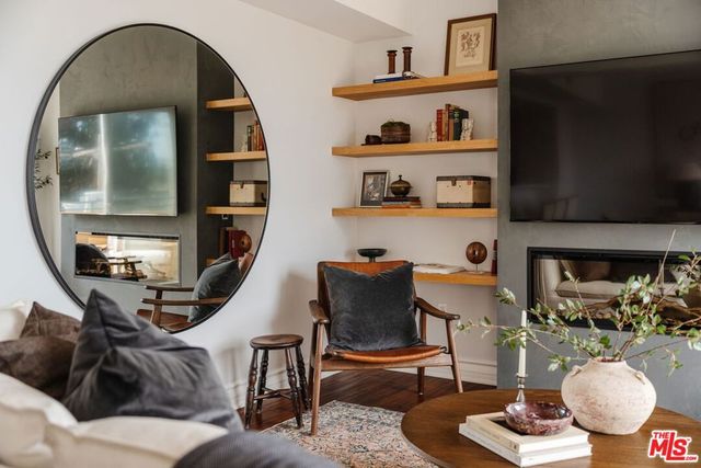 8866 Alcott Street 4, Los Angeles, CA 90035