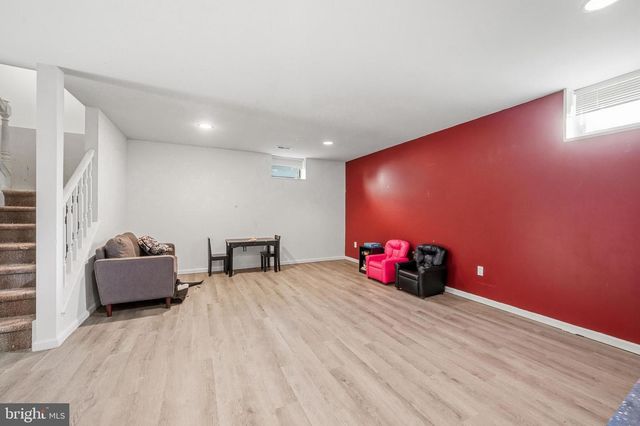 327 ALLENS LN, Mullica Hill, NJ 08062