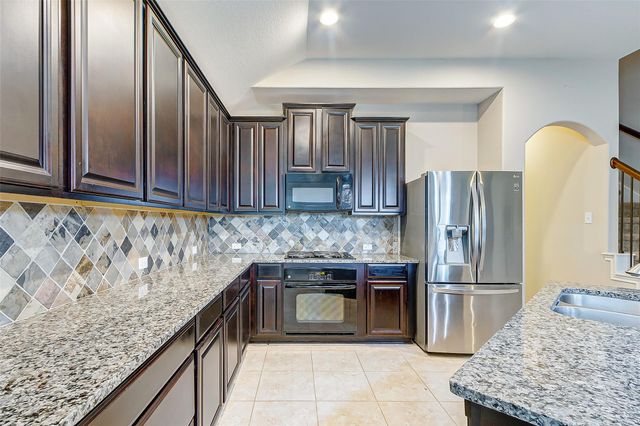9419 Sparrow Creek Court, Katy, TX 77494