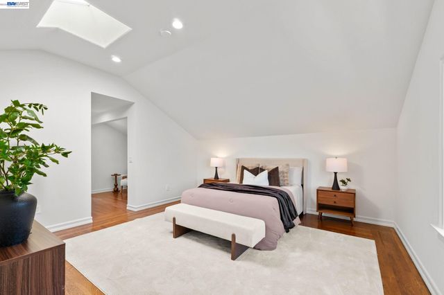 5869 Picardy Dr, Oakland, CA 94605
